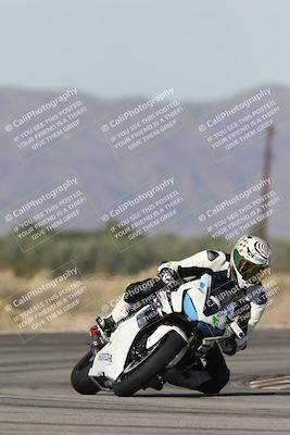 media/Nov-30-2025-TrackXperience (Sun) [[c0061d280f]]/3-Level 1/Session 3 (Turn 16)/